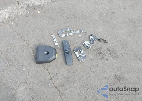 2024 GMC Canyon 4Wd At4 z USA, uszkodzony, nr VIN 1GTP6DEK0R1178951